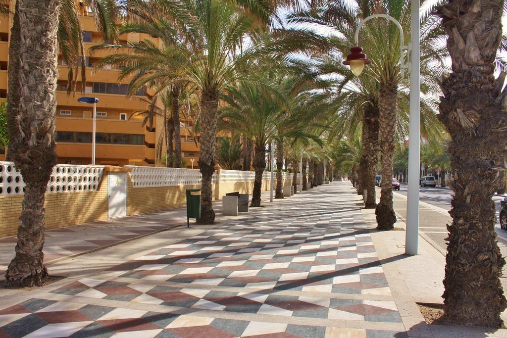 Apartament Playa Arenales Apartment Arenales del Sol Room photo